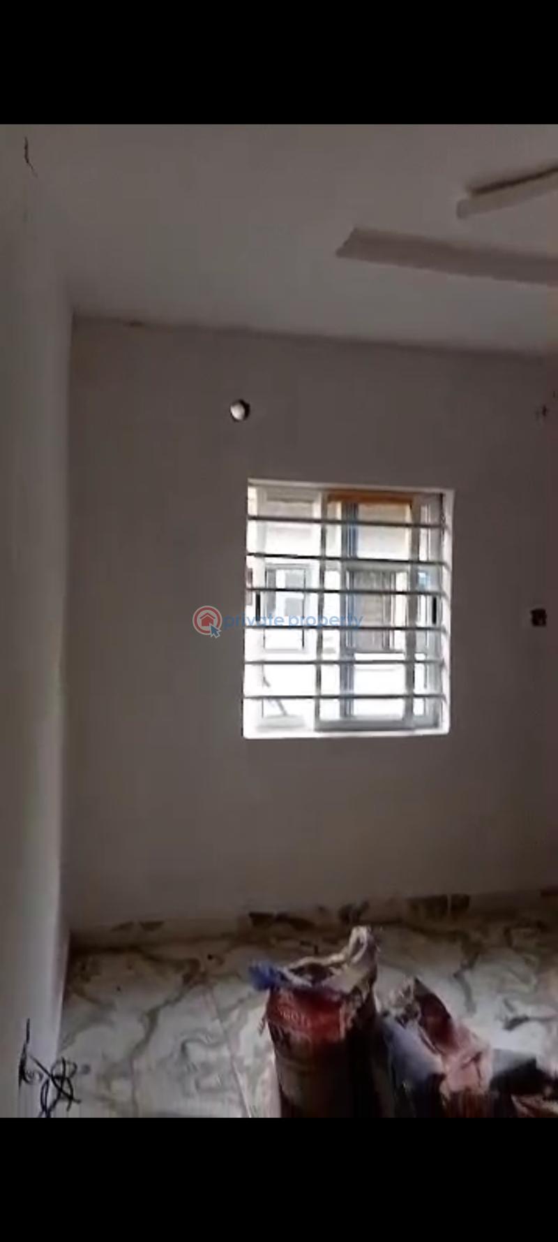 1 bedroom Mini Flat For Rent Onigbongbo Mende Maryland Lagos - 7