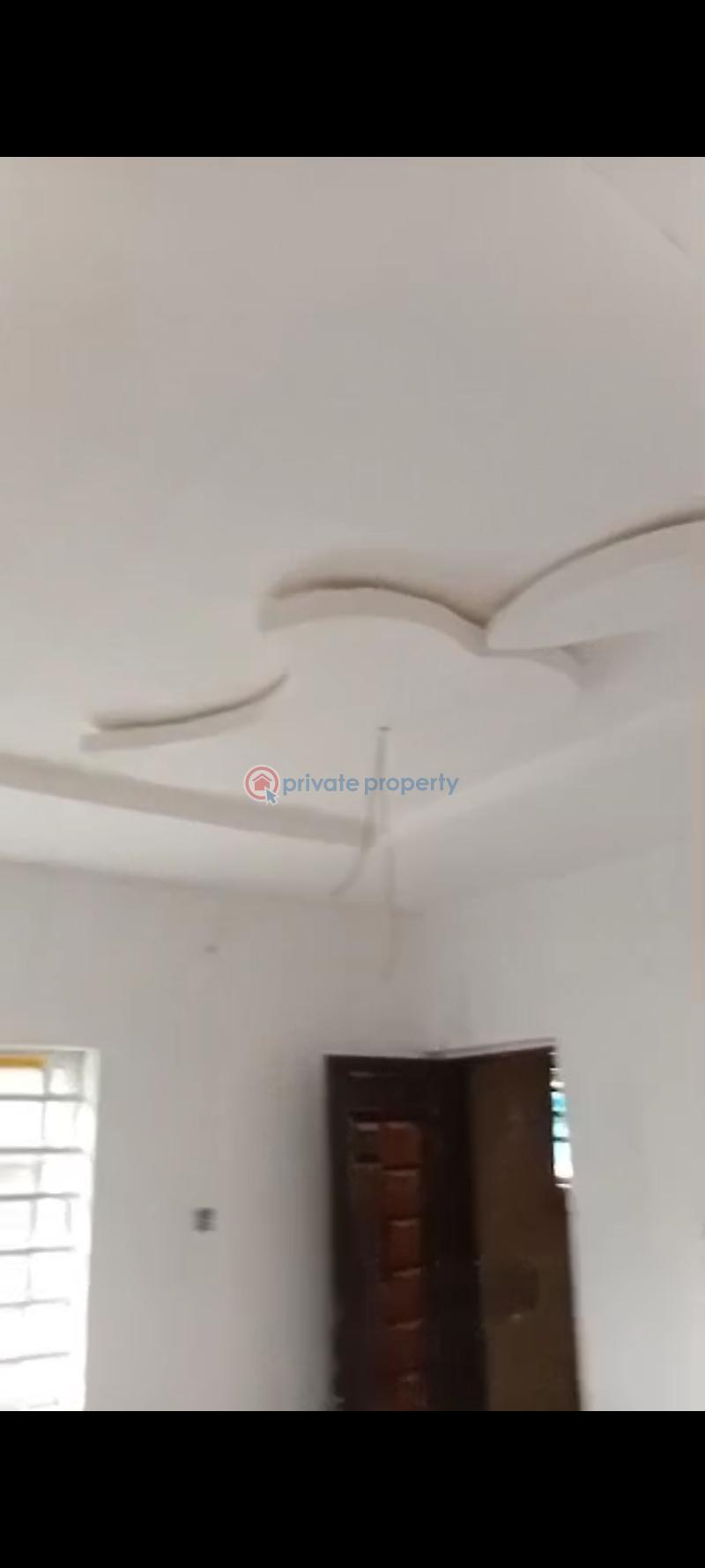 1 bedroom Mini Flat For Rent Onigbongbo Mende Maryland Lagos - 5