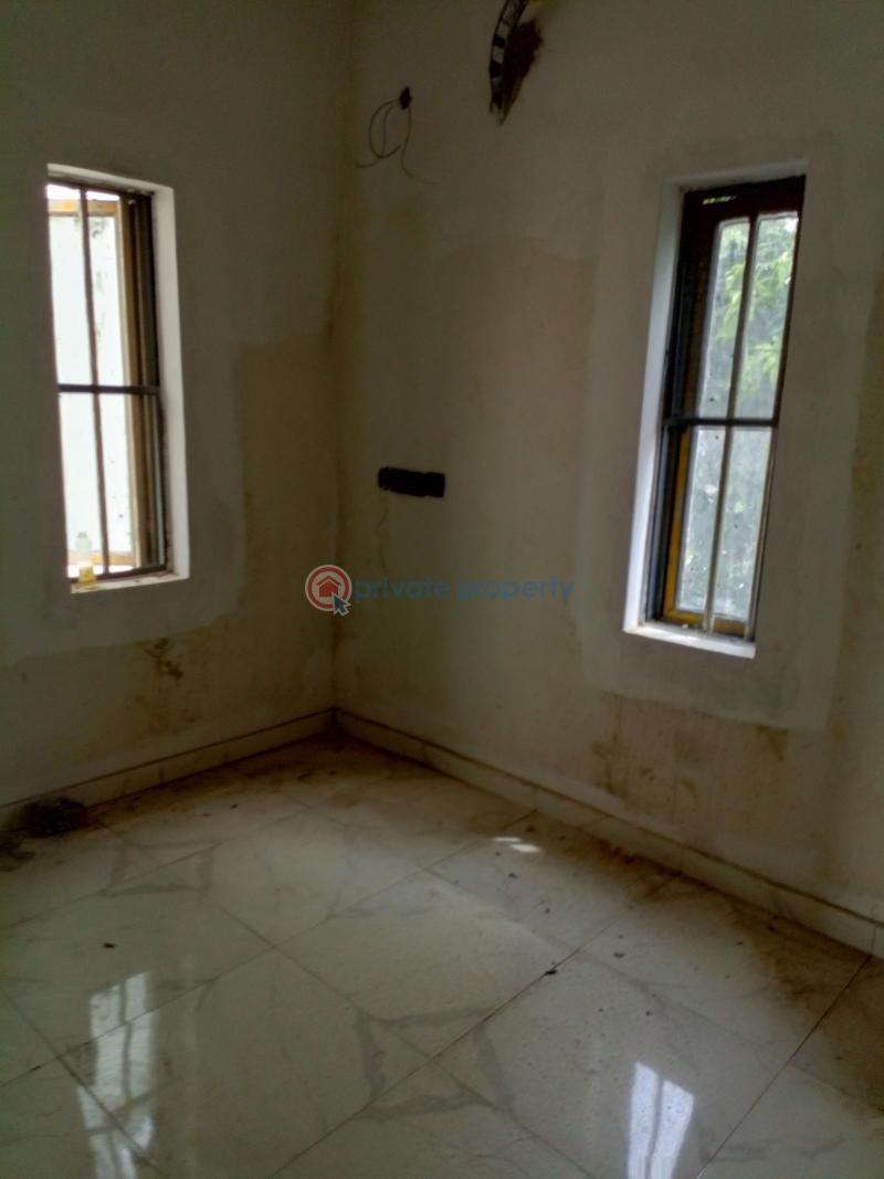 A mini estate with 8 units of newly built 5bedroom duplexes on 3floors - 6 5 bedroom Detached Duplex For Sale Golden Estate, Off Apple Junction Apple Junction Amuwo Odofin Lagos - 6