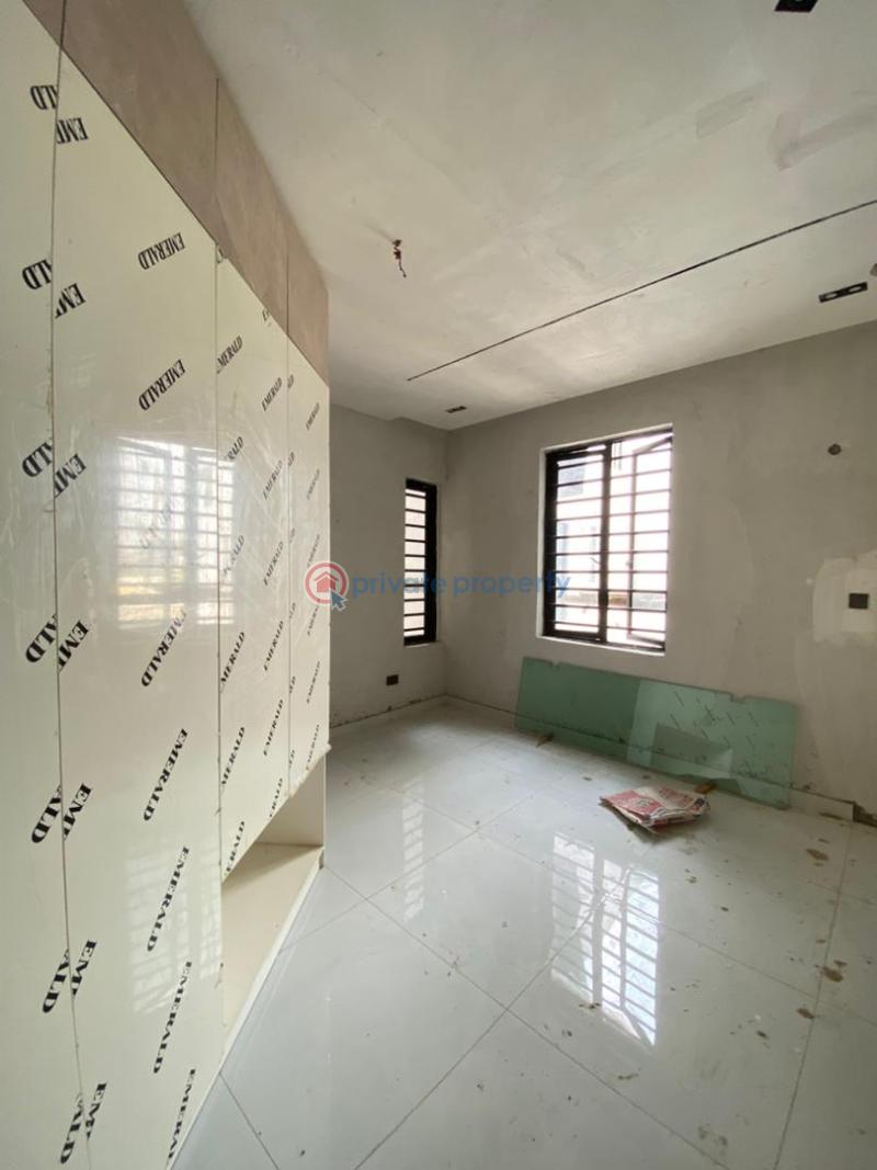3 bedroom Flat & Apartment For Sale Freedom Way Lekki Phase 1 Lagos - 8