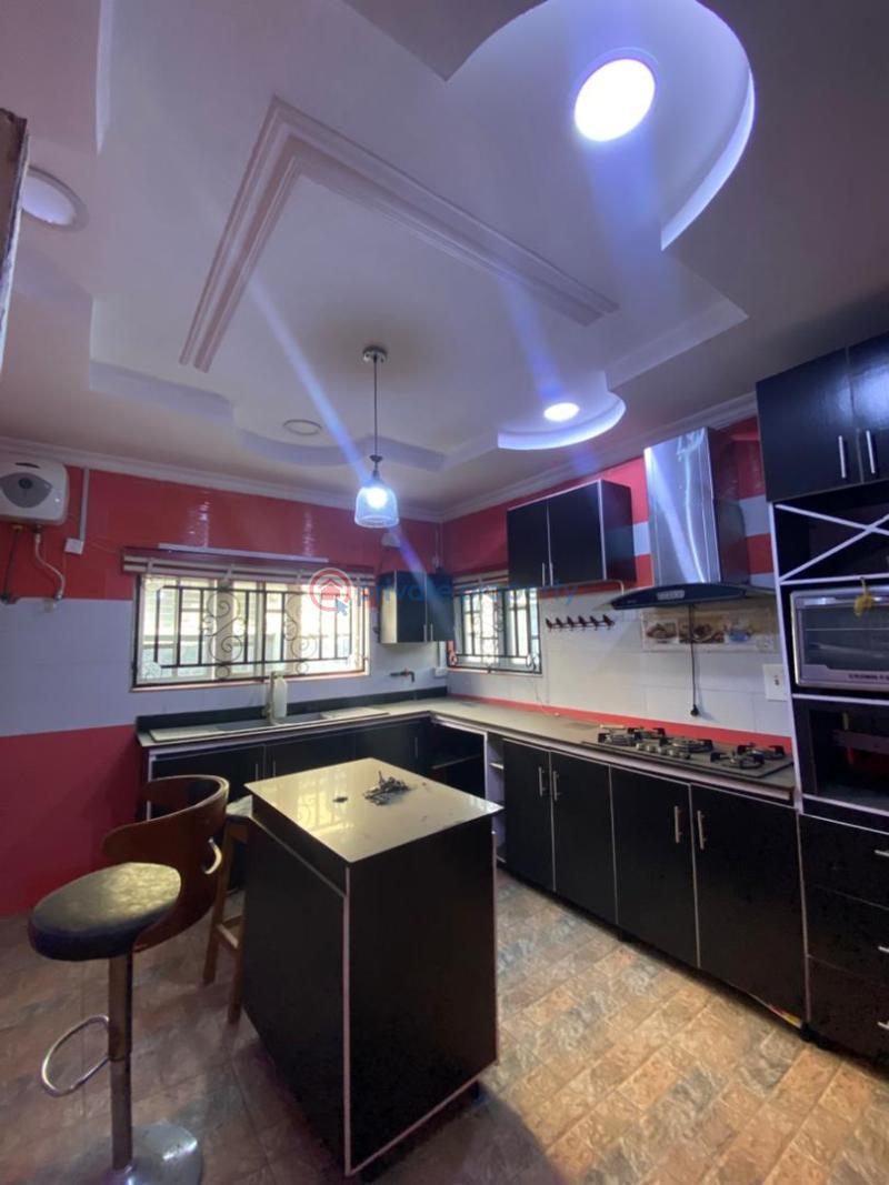 House For Sale Location:teslim Jimoh Street, Akilapa Estate, Idi Ishin Upjesus,ibadan Ibadan Oyo - 10