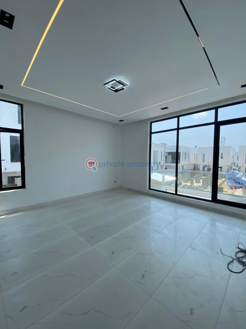 5 bedroom Detached Duplex For Sale Chevron Toll Gate Lekki Lagos - 1