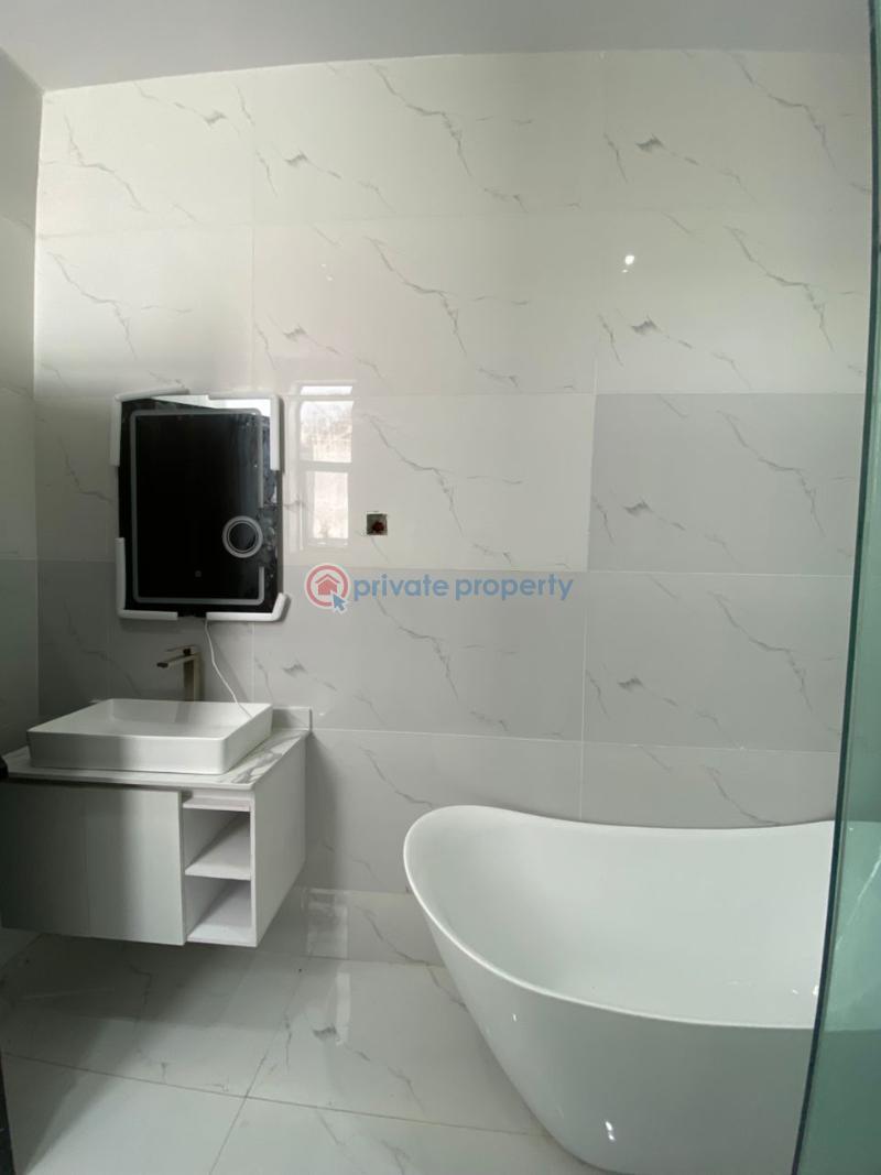 5 bedroom Detached Duplex For Sale Chevron Toll Gate Lekki Lagos - 3