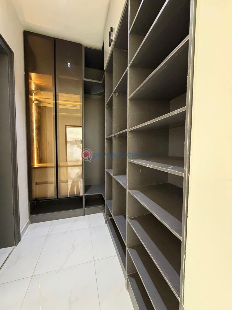 House For Sale Carlton Gate Estate Ibadan Oyo - 12