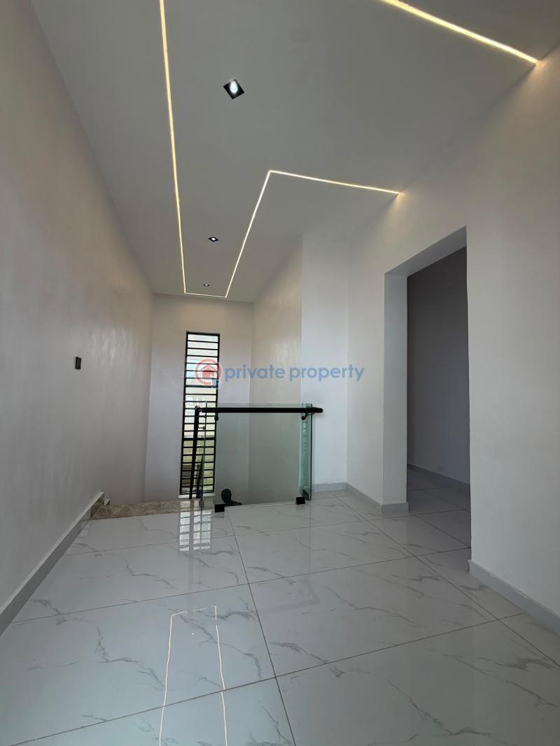House For Sale Carlton Gate Estate Ibadan Oyo - 4
