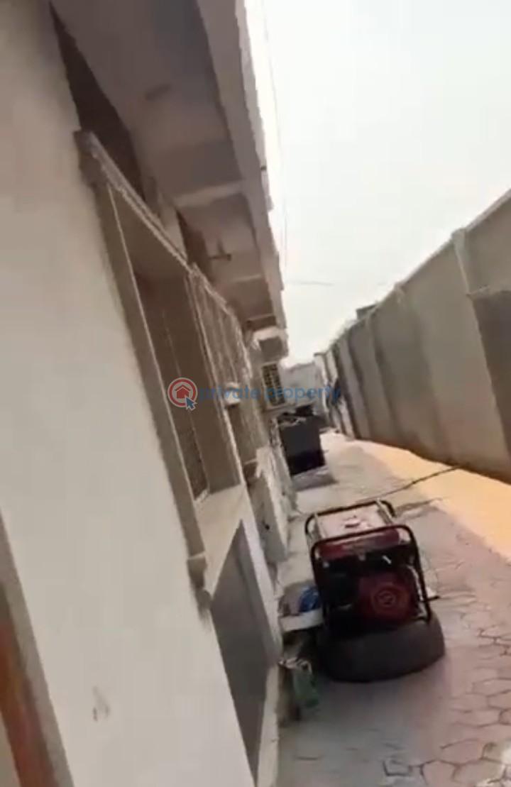 7 bedroom Flat & Apartment For Sale Ijaye Ojokoro Ifako-Ijaiye Lagos - 6
