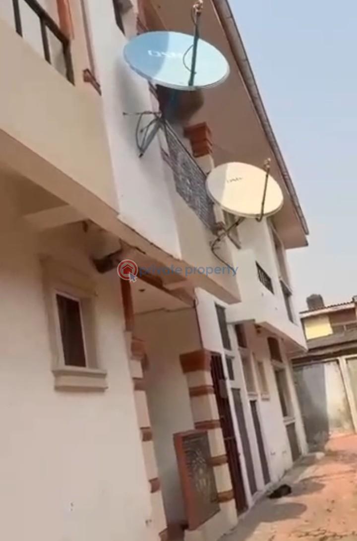 7 bedroom Flat & Apartment For Sale Ijaye Ojokoro Ifako-Ijaiye Lagos - 2