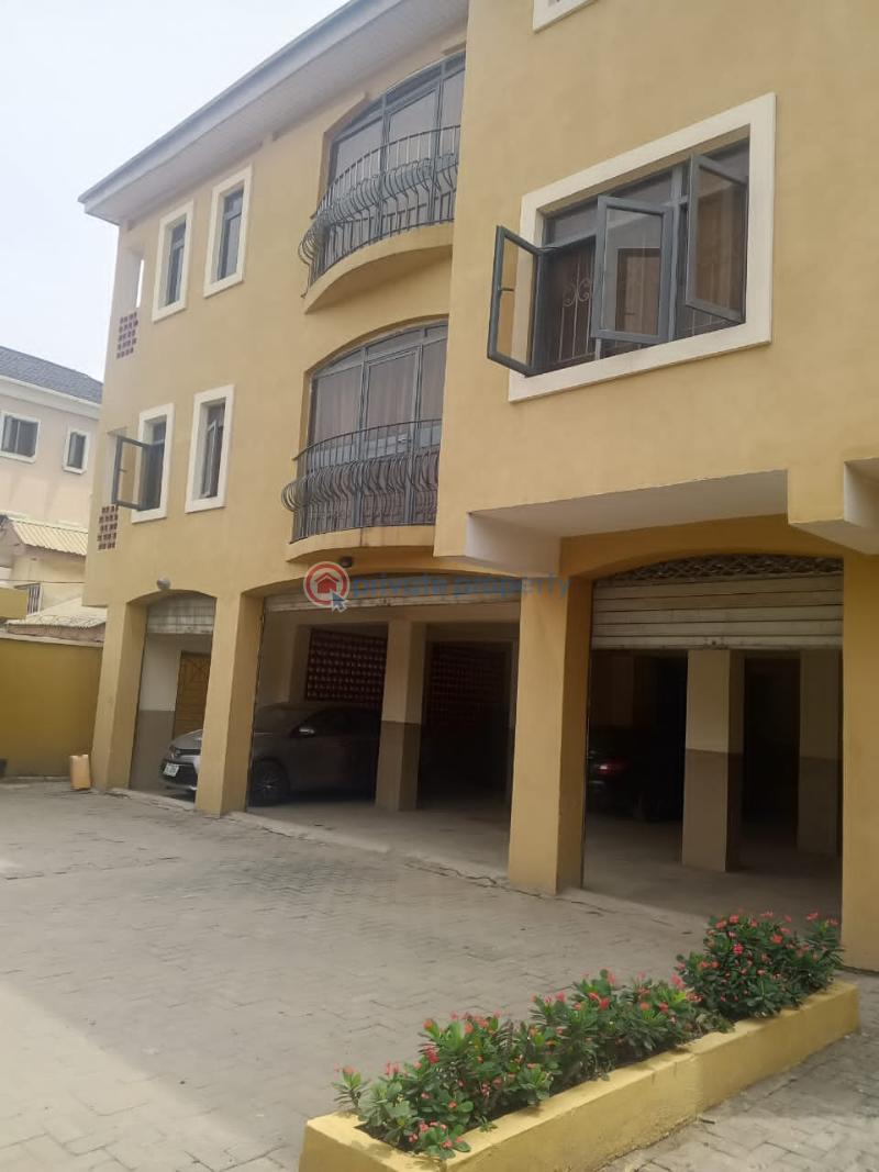 Semi detached Bungalow For Sale Pedro Bus Stop Palmgroove Shomolu Lagos