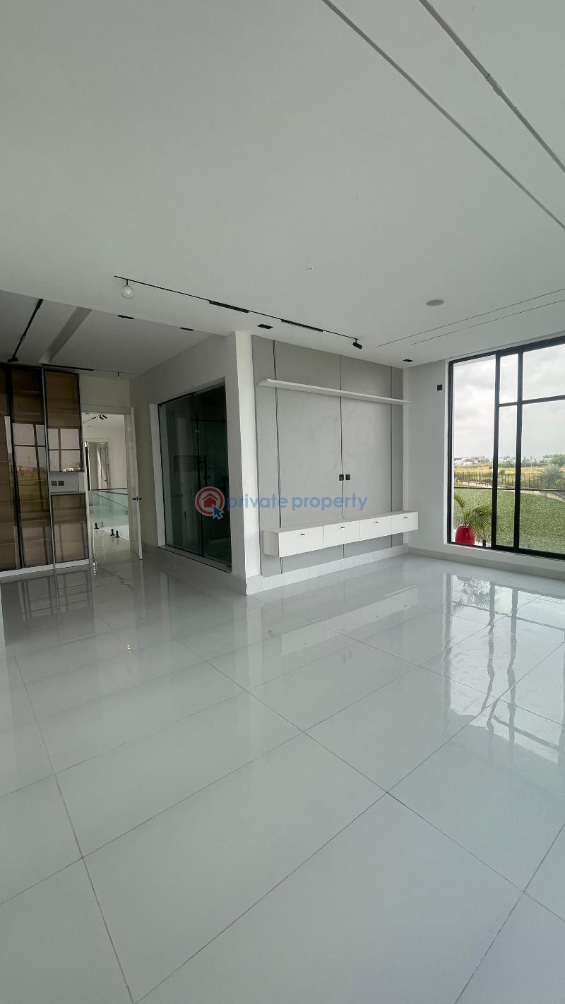5 bedroom Detached Duplex For Sale Chevron Drive Lekki Lagos - 15