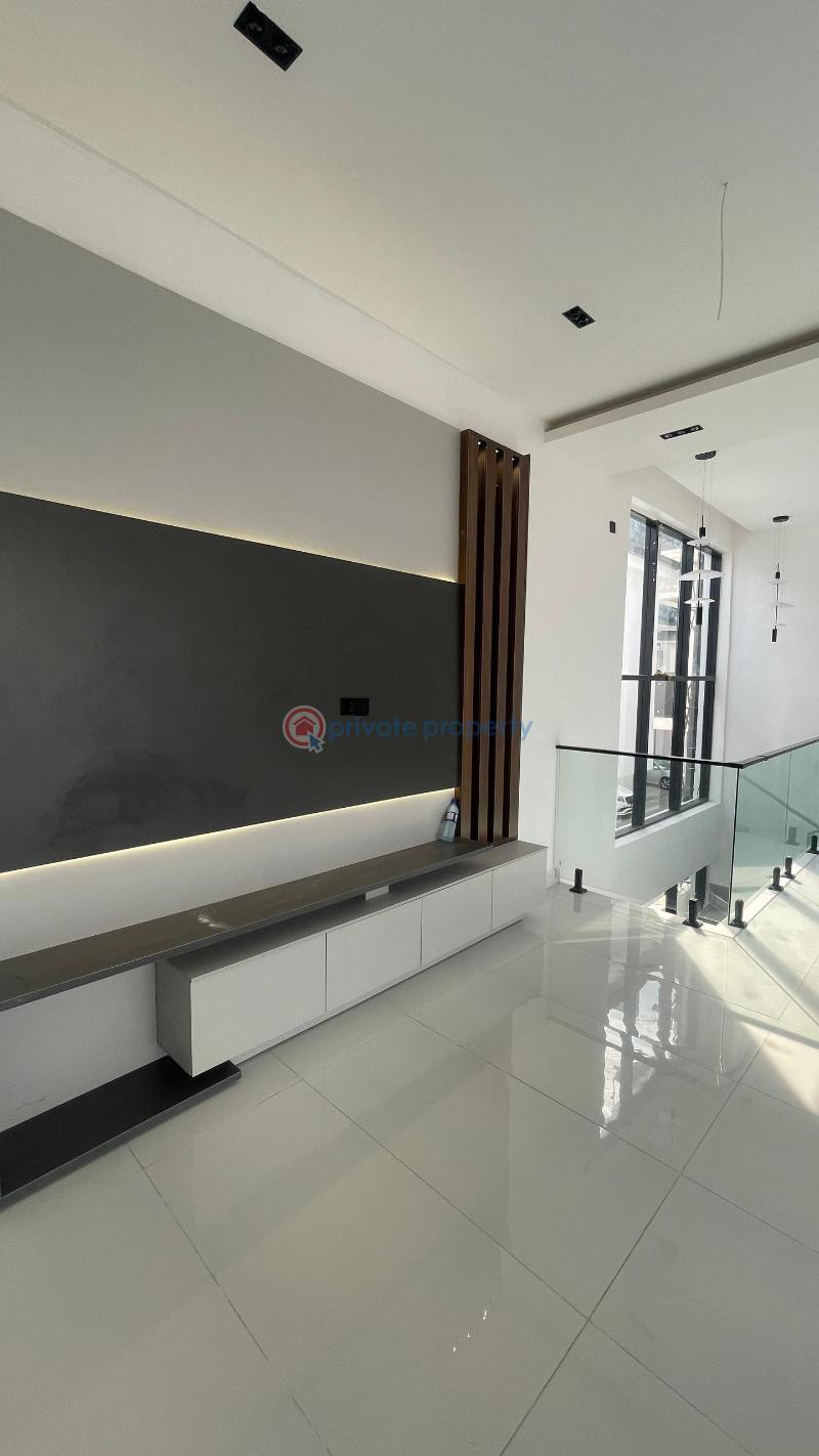 5 bedroom Detached Duplex For Sale Chevron Drive Lekki Lagos - 12