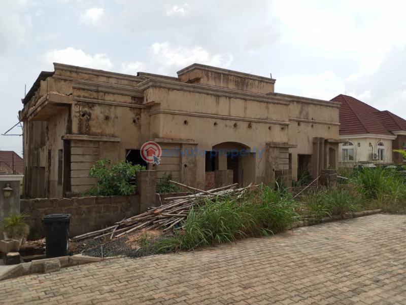 A modern design maisonnette (under construction) with spacious interiors comprising two (2) and three (3) bedroom flat apartments - 3 3 bedroom Maisonette For Sale Old Gra, Enugu, Enugu State Enugu Suburb Enugu Area  - 3
