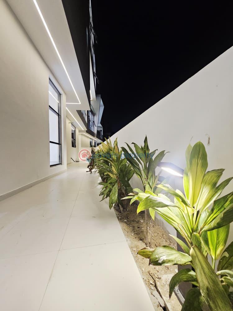 5 bedroom Detached Duplex For Sale Osapa Lekki Lagos - 38
