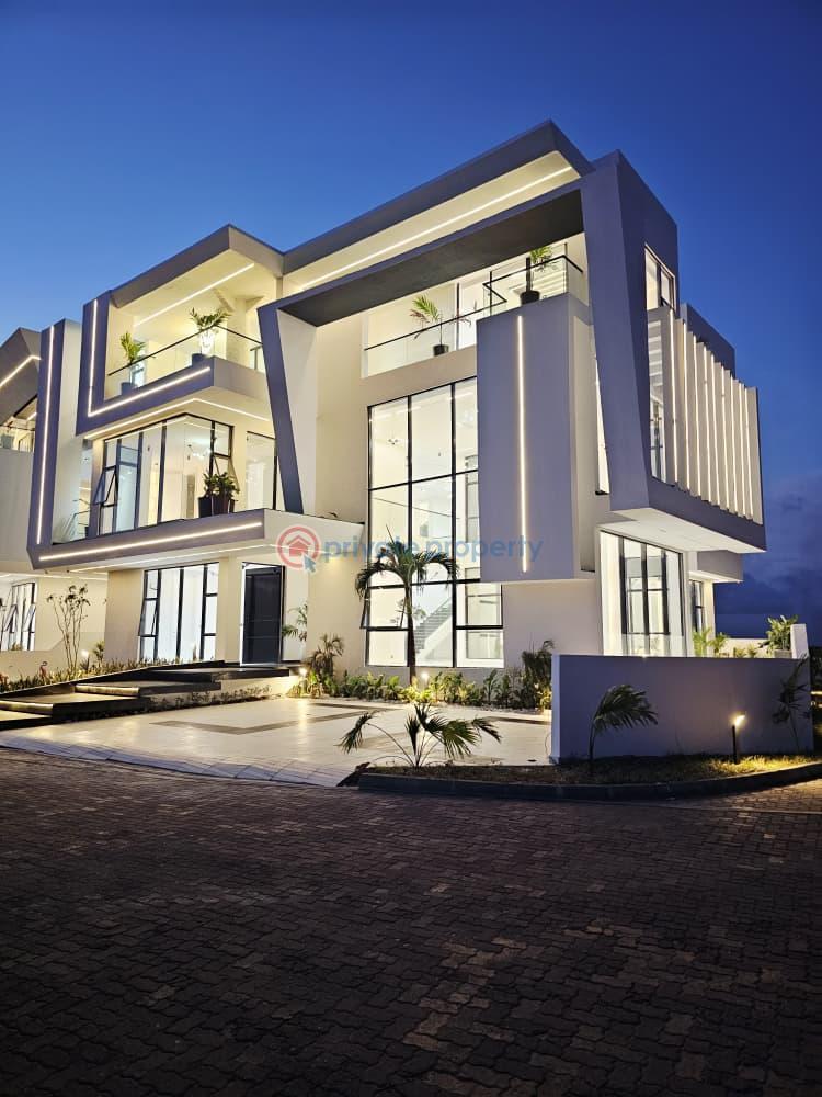 5 bedroom Detached Duplex For Sale Osapa Lekki Lagos - 11