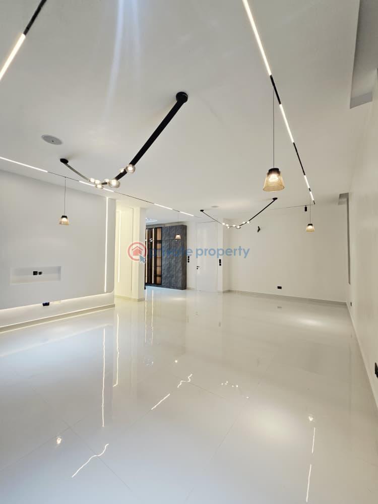5 bedroom Detached Duplex For Sale Osapa Lekki Lagos - 21