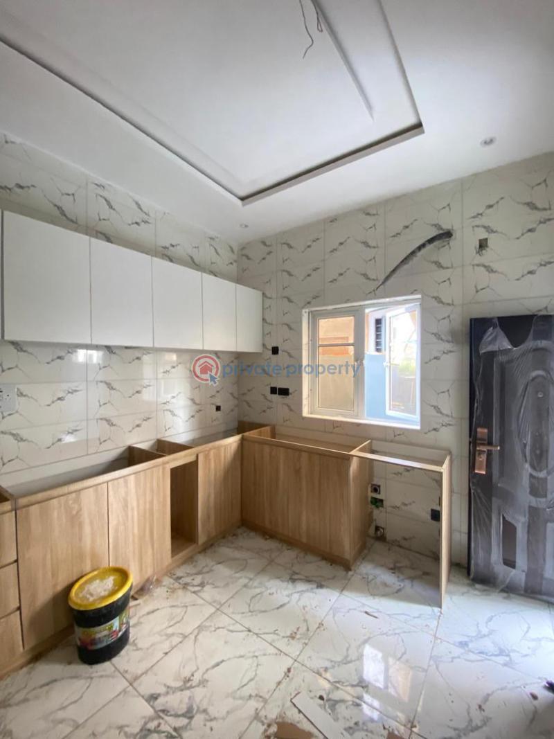 3 bedroom Flat & Apartment For Sale Sangotedo Ajah Lagos - 8
