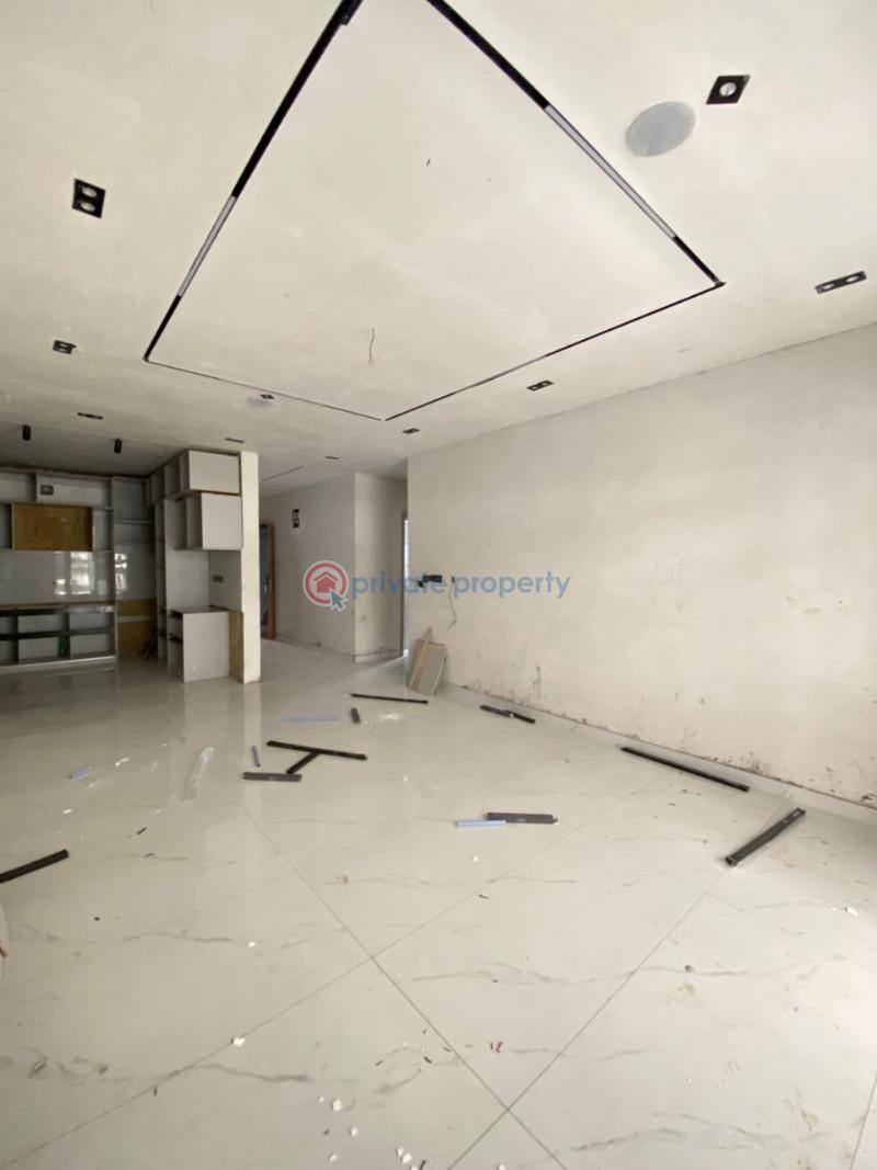 2 bedroom Flat & Apartment For Sale Freedom Way Lekki Phase 1 Lagos - 9