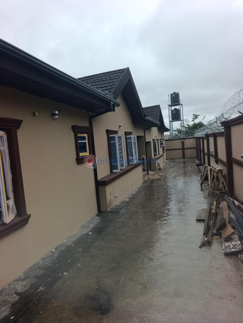 3 bedroom Flat & Apartment For Rent Akala Estate Akobo Ibadan Oyo - 1