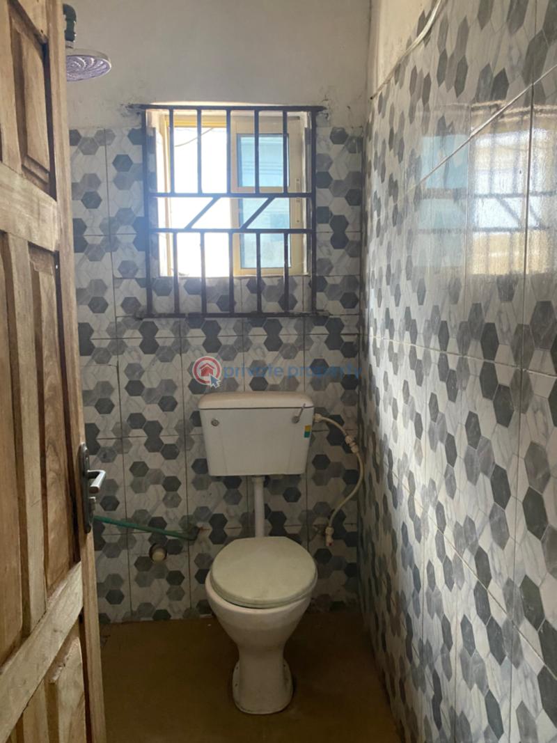 3 bedroom Flat & Apartment For Rent Oke Ata Housing Estate Extension, Oke Ata, Abeokuta Abeokuta Ogun - 1