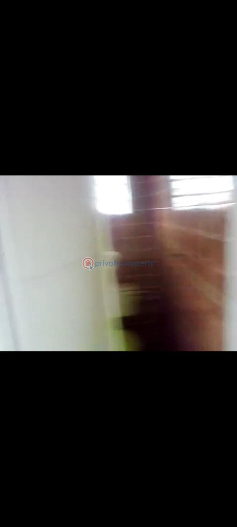 2 bedroom Block Of Flats For Rent Karimu Laka Axis, Unity Estate Egbeda Egbeda Egbe/Idimu Lagos - 6