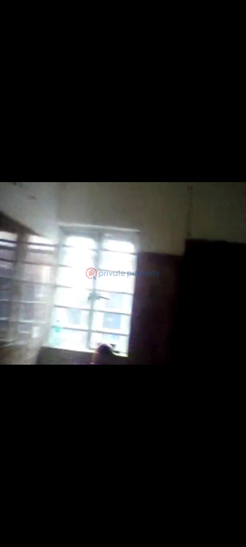 2 bedroom Block Of Flats For Rent Karimu Laka Axis, Unity Estate Egbeda Egbeda Egbe/Idimu Lagos - 8