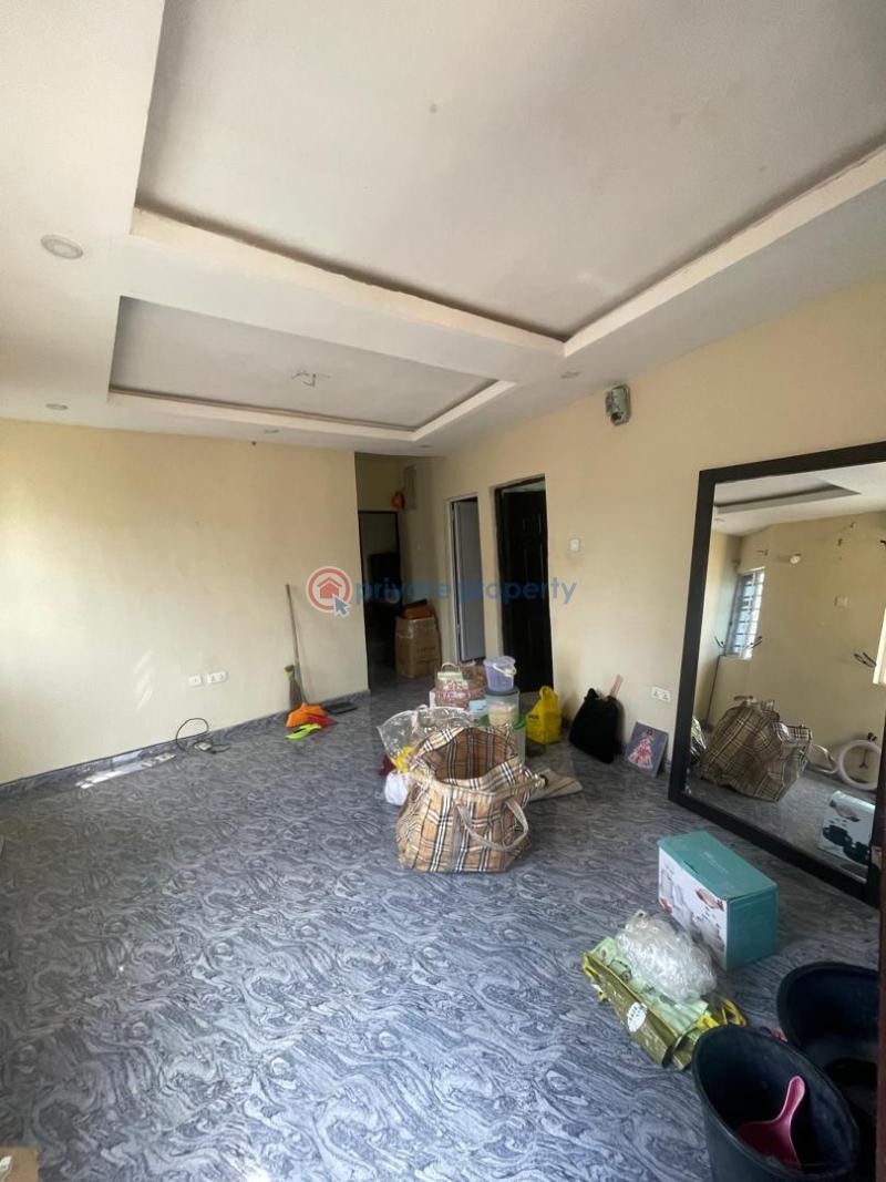 2 bedroom Block Of Flats For Rent Olowora Ojodu Berger Axis Close To Omole Phase 2 Olowora Ojodu Lagos - 2
