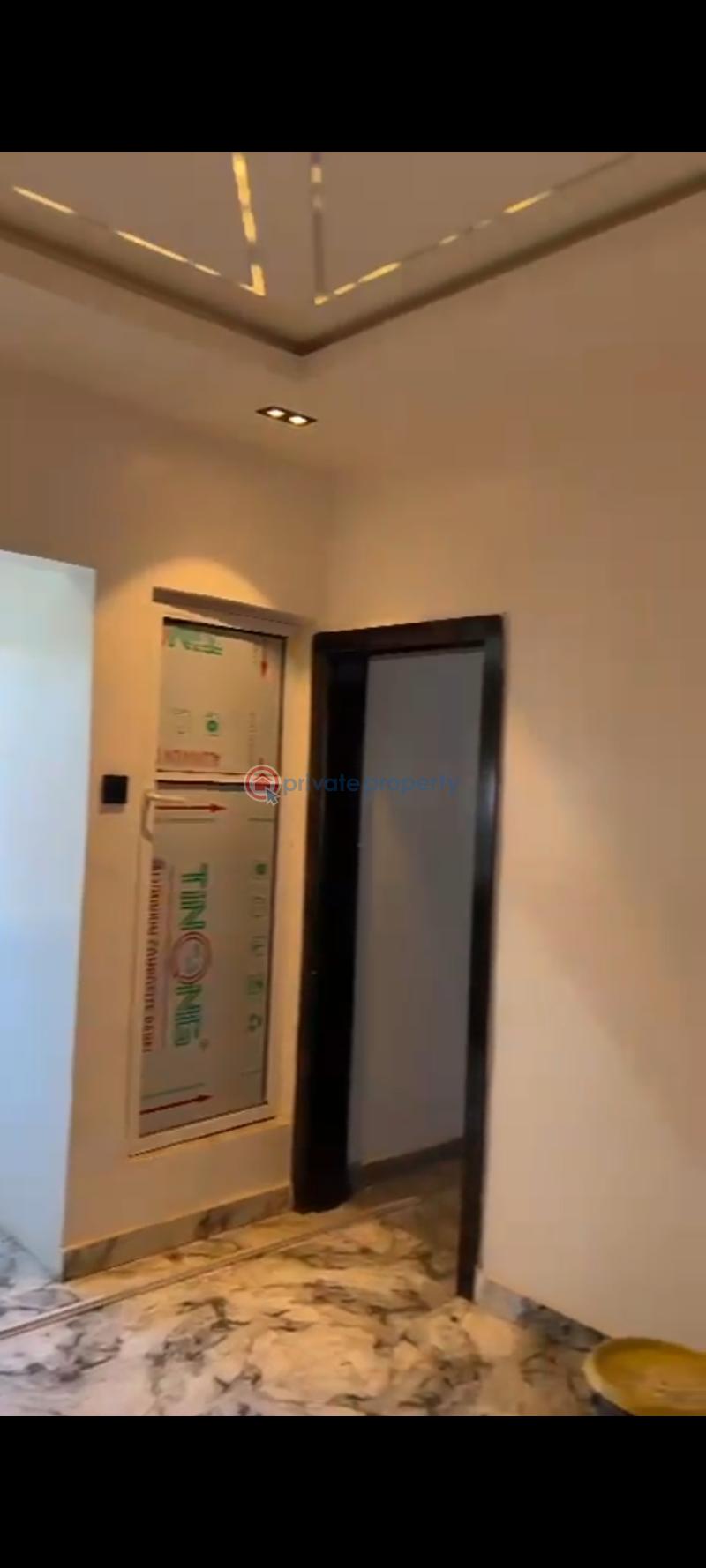 1 bedroom Mini Flat For Sale Majaro Street, Onike Yaba Onike Yaba Lagos - 9