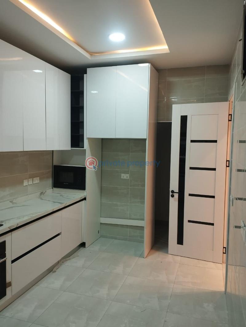 4 bedroom Terrace For Sale Oniru Victoria Island Lagos - 16