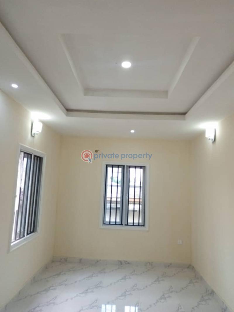 2 bedroom Block Of Flats For Rent Olorunfemi Bus Stop Igando Lagos Igando Isolo Lagos - 7