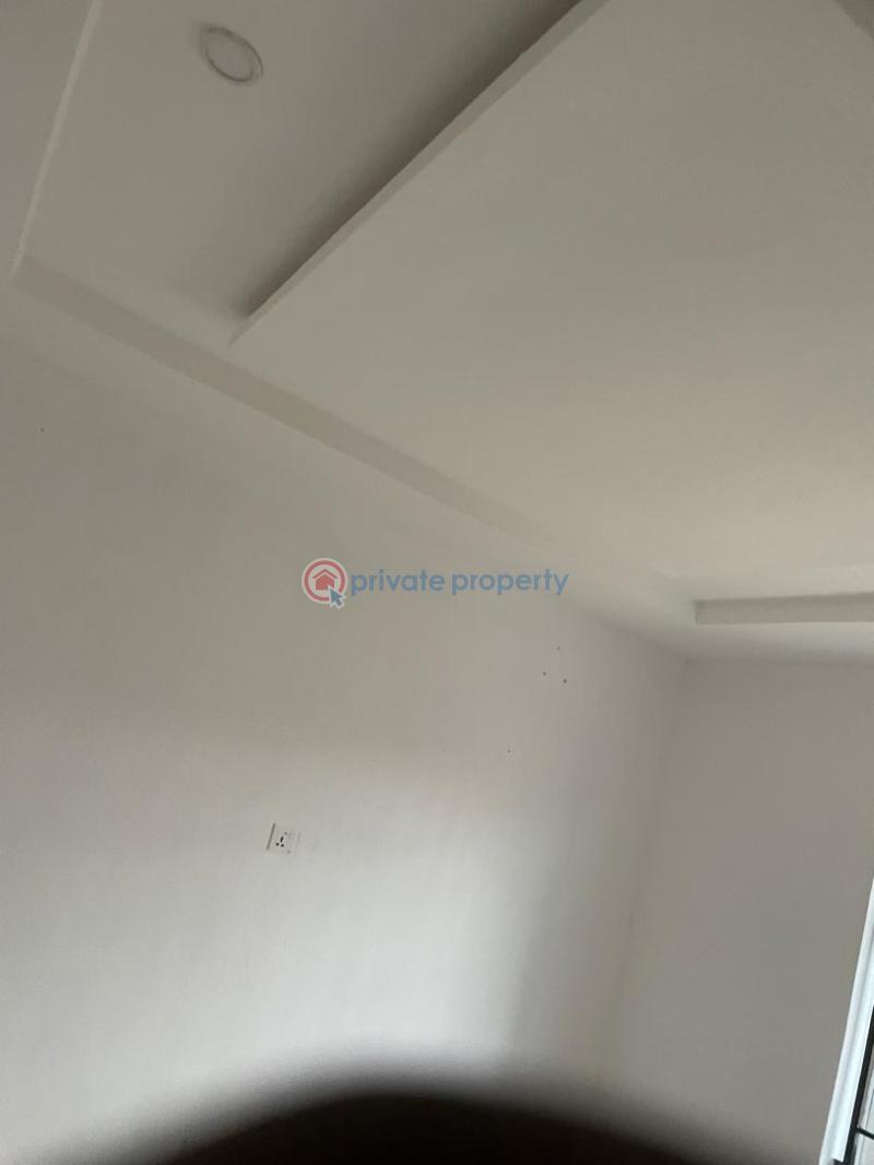 2 bedroom Block Of Flats For Rent Alaaka Vista Estate Elebu, Akala Express Ibadan Oyo - 3