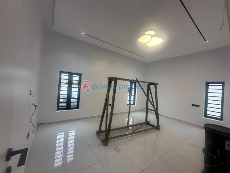 House For Sale Ikolaba/arisekola Street, New Bodija Ibadan. Ibadan Oyo - 5