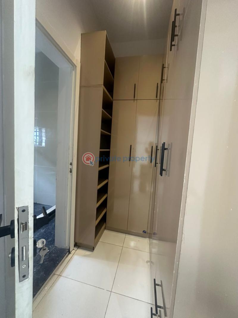 House For Sale Ikolaba/arisekola Street, New Bodija Ibadan. Ibadan Oyo - 3