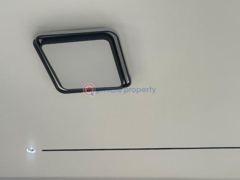 House For Sale Ikolaba/arisekola Street, New Bodija Ibadan. Ibadan Oyo - 9