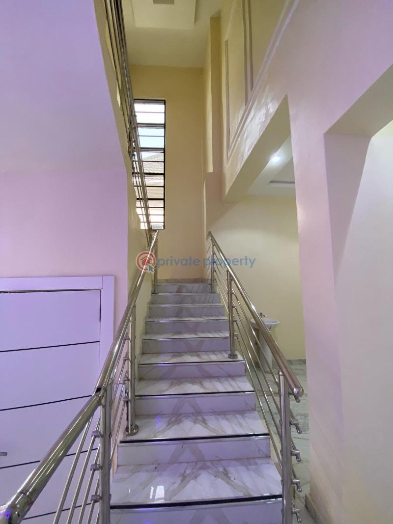 House For Rent At Kolapo Ishola Gra Ibadan Oyo - 2