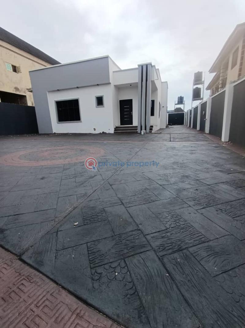 3 bedroom Detached Bungalow For Sale Temidire Est Eleyele Ibadan Oyo - 9