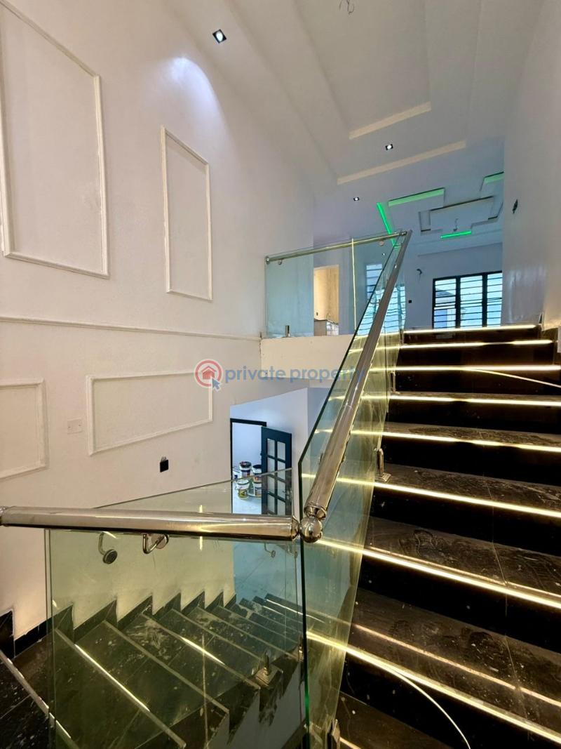 A newly built 4 bedroom detached duplex+bq - 4 4 bedroom Detached Duplex For Sale Carlton Estate Gate. Akobo Akobo Ibadan Oyo - 4