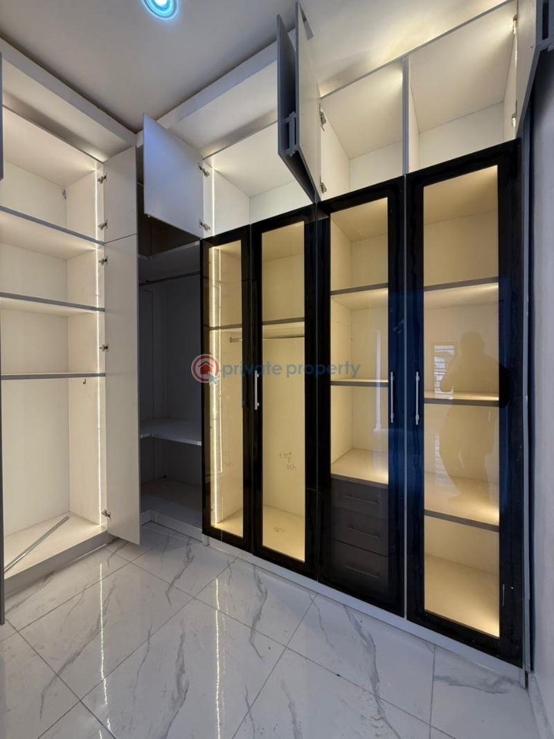 A newly built 4 bedroom detached duplex+bq - 10 4 bedroom Detached Duplex For Sale Carlton Estate Gate. Akobo Akobo Ibadan Oyo - 10