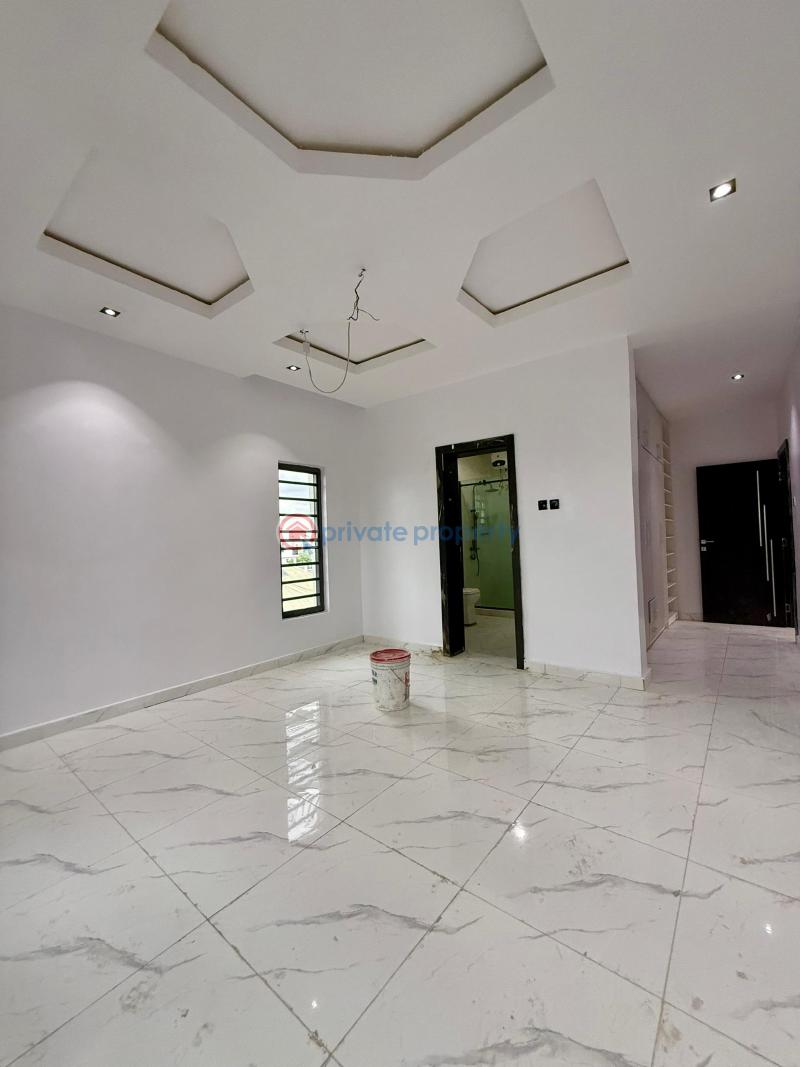 4 bedroom Detached Duplex For Sale Carlton Gate Estate Akobo Ibadan Oyo - 8