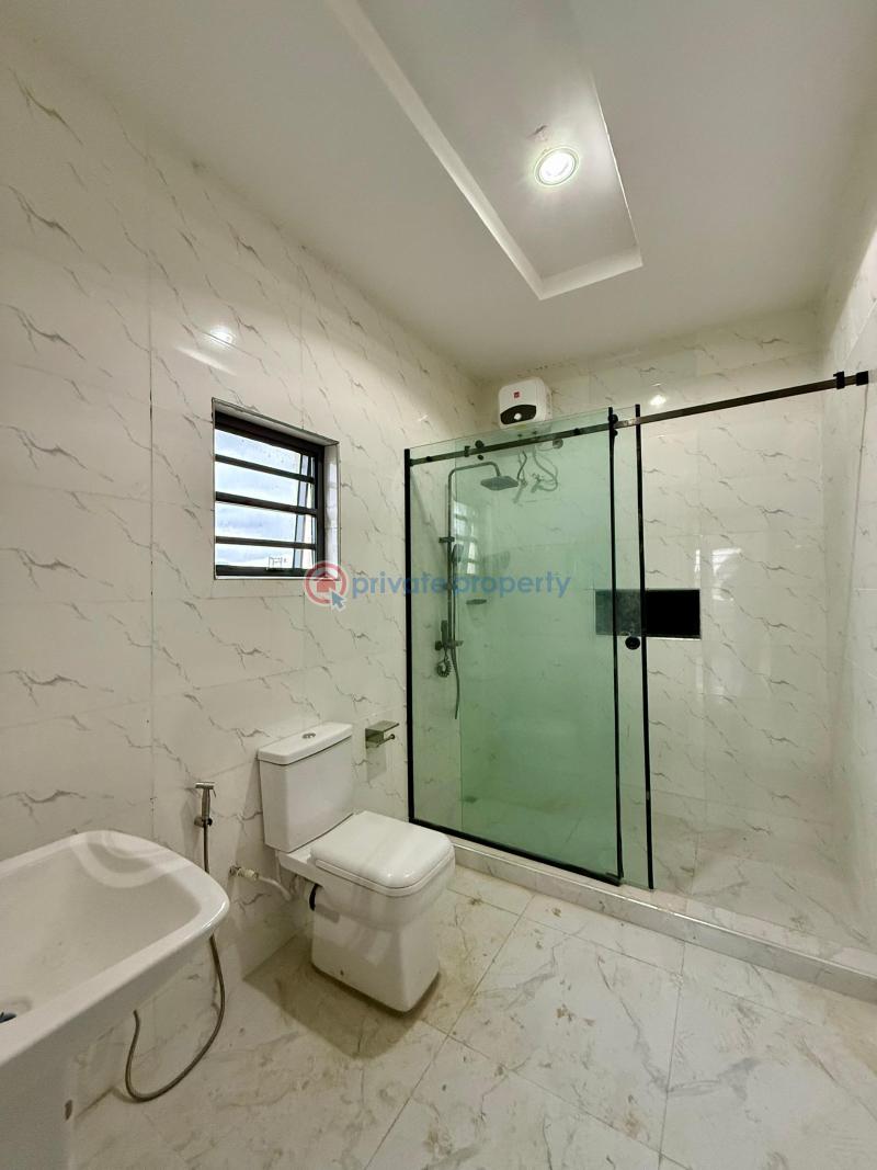 4 bedroom Detached Duplex For Sale Carlton Gate Estate Akobo Ibadan Oyo - 7