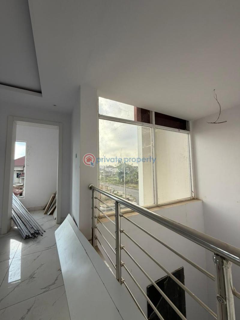 4 bedroom Detached Duplex For Sale Kolapo Ishola Gra Akobo Ibadan Oyo - 8