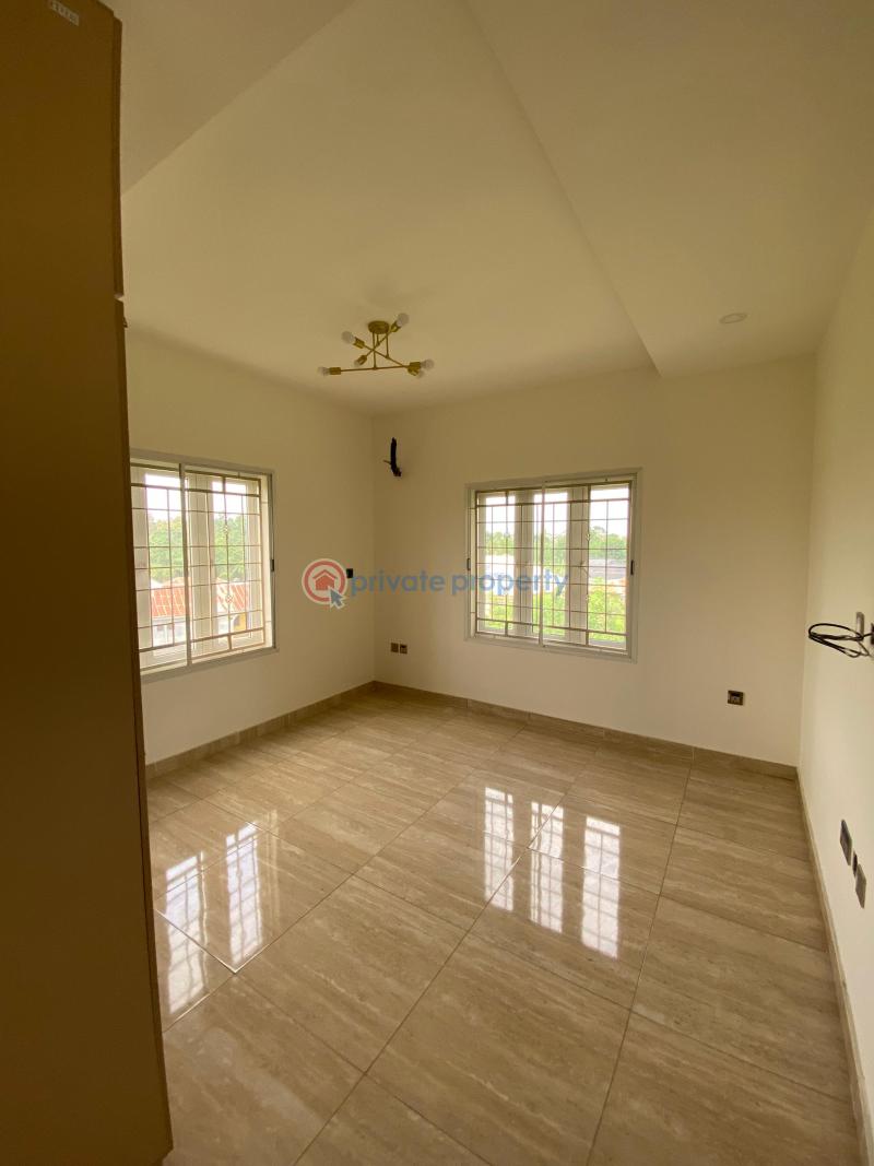 House For Sale Shalom Estate, Off Nihort, Jericho Extension, Ibadan Ibadan Oyo - 19