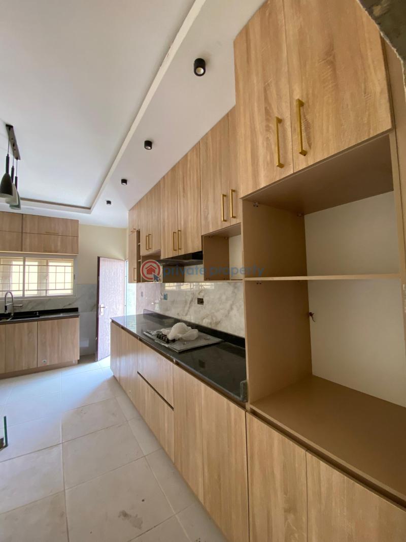 House For Sale Shalom Estate, Off Nihort, Jericho Extension, Ibadan Ibadan Oyo - 20