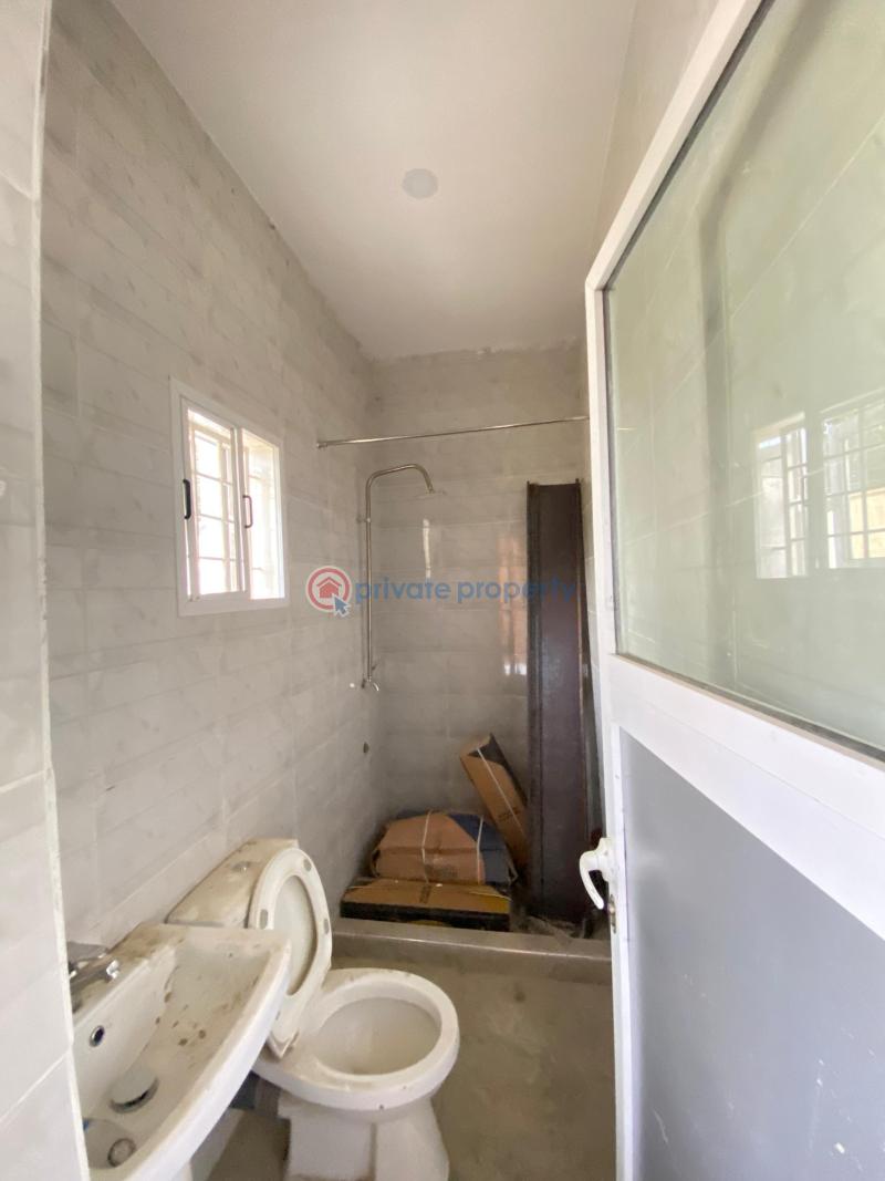 House For Sale Shalom Estate, Off Nihort, Jericho Extension, Ibadan Ibadan Oyo - 5