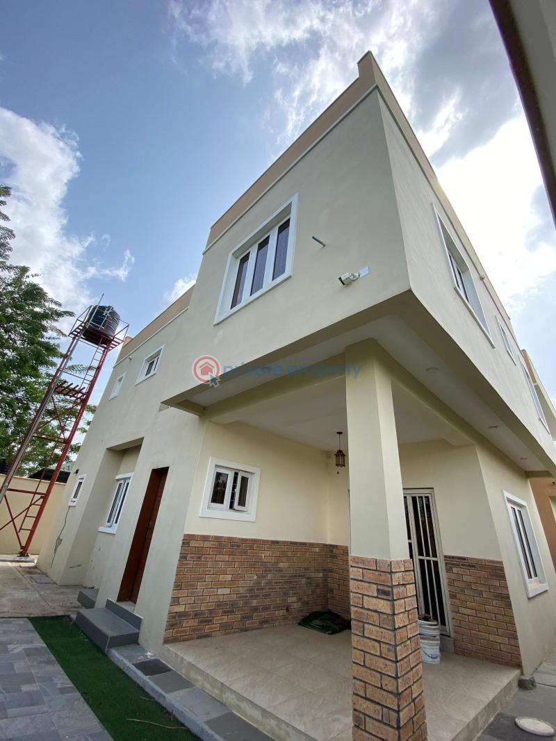 House For Sale Shalom Estate, Off Nihort, Jericho Extension, Ibadan Ibadan Oyo - 4