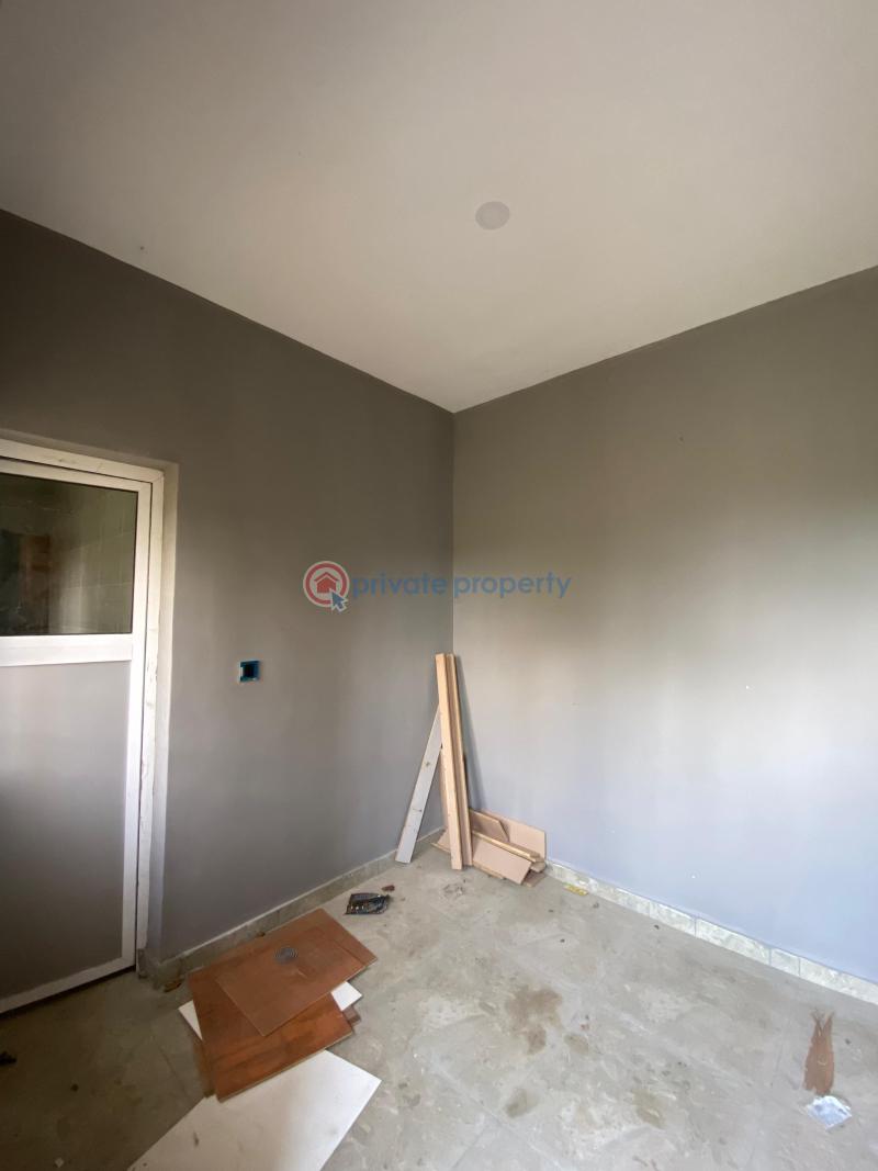 House For Sale Shalom Estate, Off Nihort, Jericho Extension, Ibadan Ibadan Oyo - 3