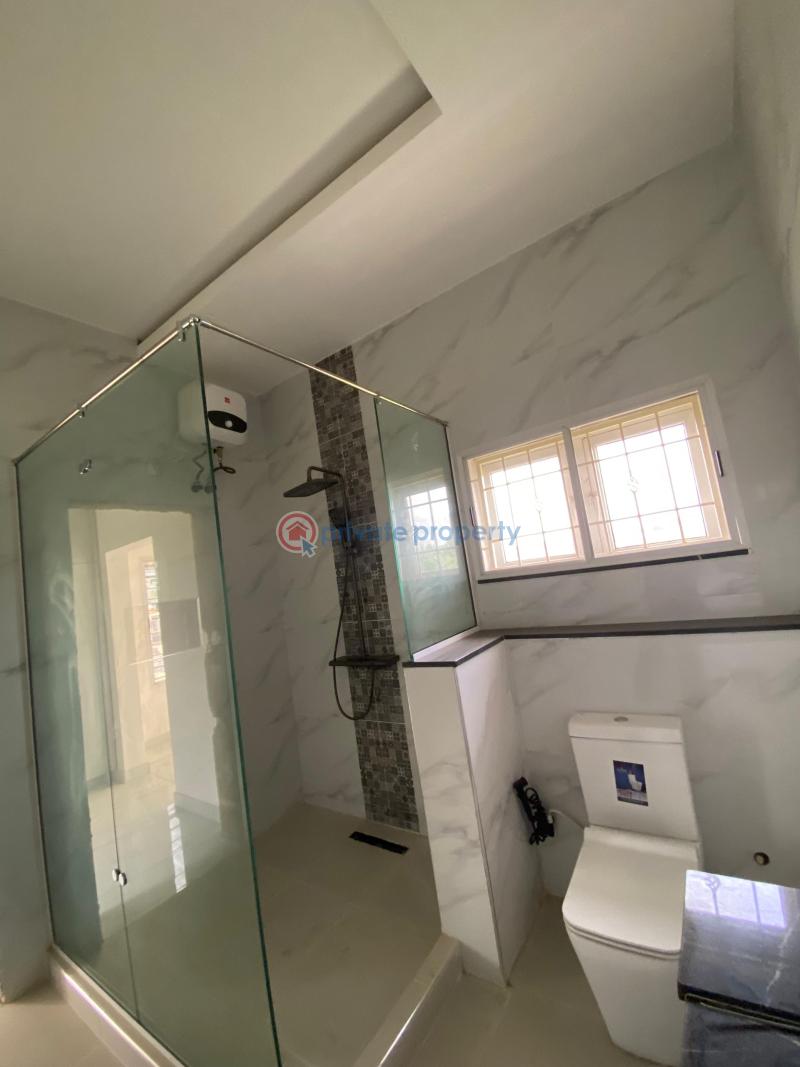 House For Sale Shalom Estate, Off Nihort, Jericho Extension, Ibadan Ibadan Oyo - 21