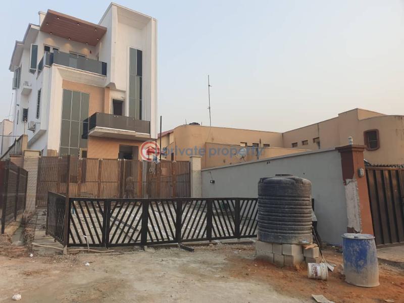 A newly built 5-bedroom detached house on 2floors with 1room bq @ omole phase 1* - 4 5 bedroom Detached Duplex For Sale An An Estate Omole Phase 1 Ojodu Lagos - 4