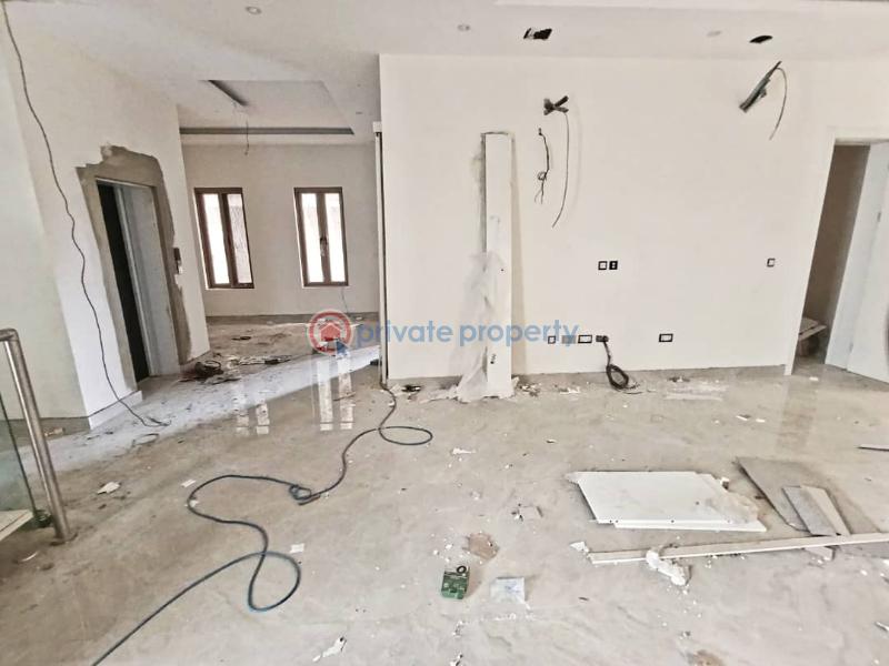 A newly built 5 bedroom semi detached duplex - 18 5 bedroom Detached Duplex For Sale Banana Island Ikoyi Lagos - 18