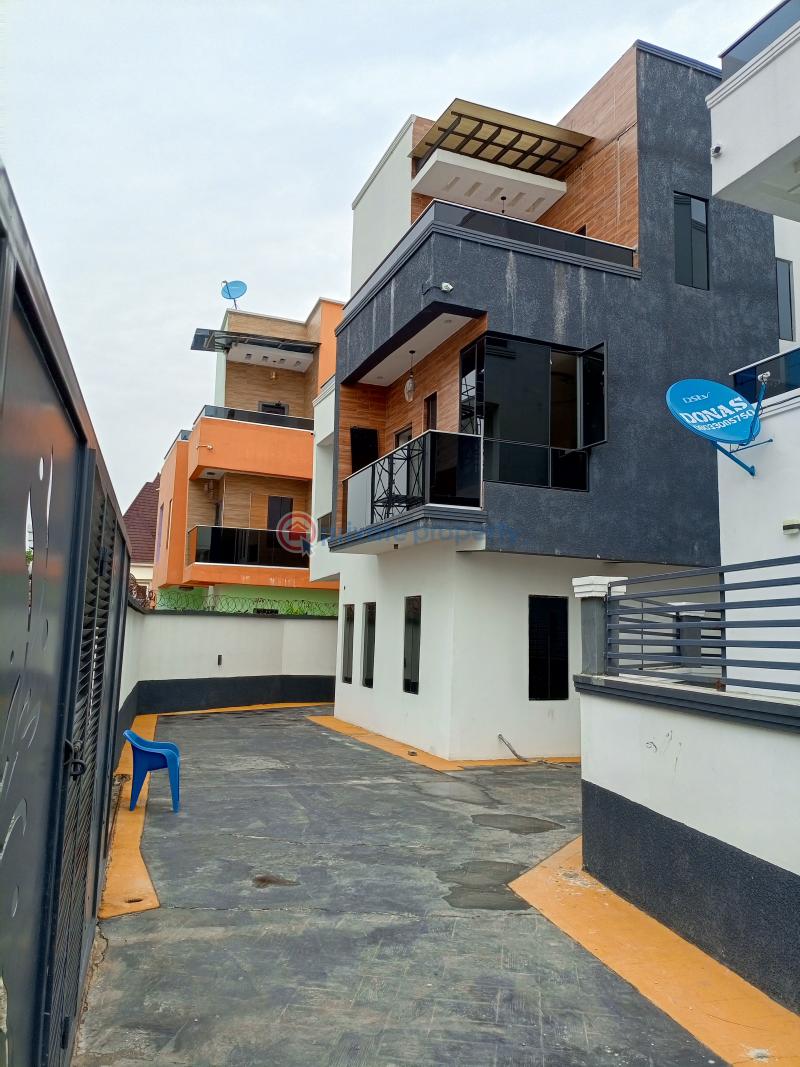 A newly built 5bedroom duplex on 3floors @ military estate - 5 5 bedroom Detached Duplex For Sale Military Estate, Off Apple Junction Apple Junction Amuwo Odofin Lagos - 5