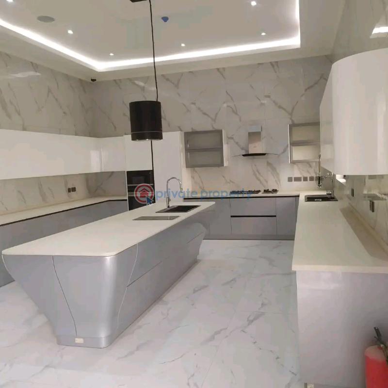 A newly built 5bedroom pent house - 12 5 bedroom Penthouse For Sale Luggard Avenue Falomo  Ikoyi Lagos - 12