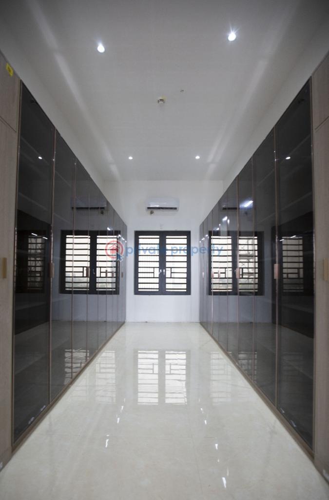 A newly built 5bedroom pent house - 5 5 bedroom Penthouse For Sale Luggard Avenue Falomo  Ikoyi Lagos - 5